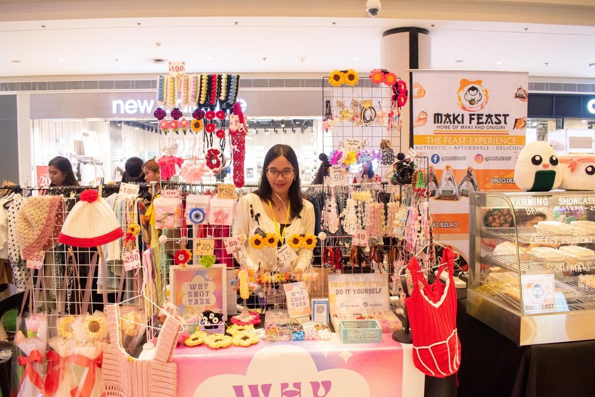 Why Knot Yarn booth at Moda de Mayo-Music Jam
